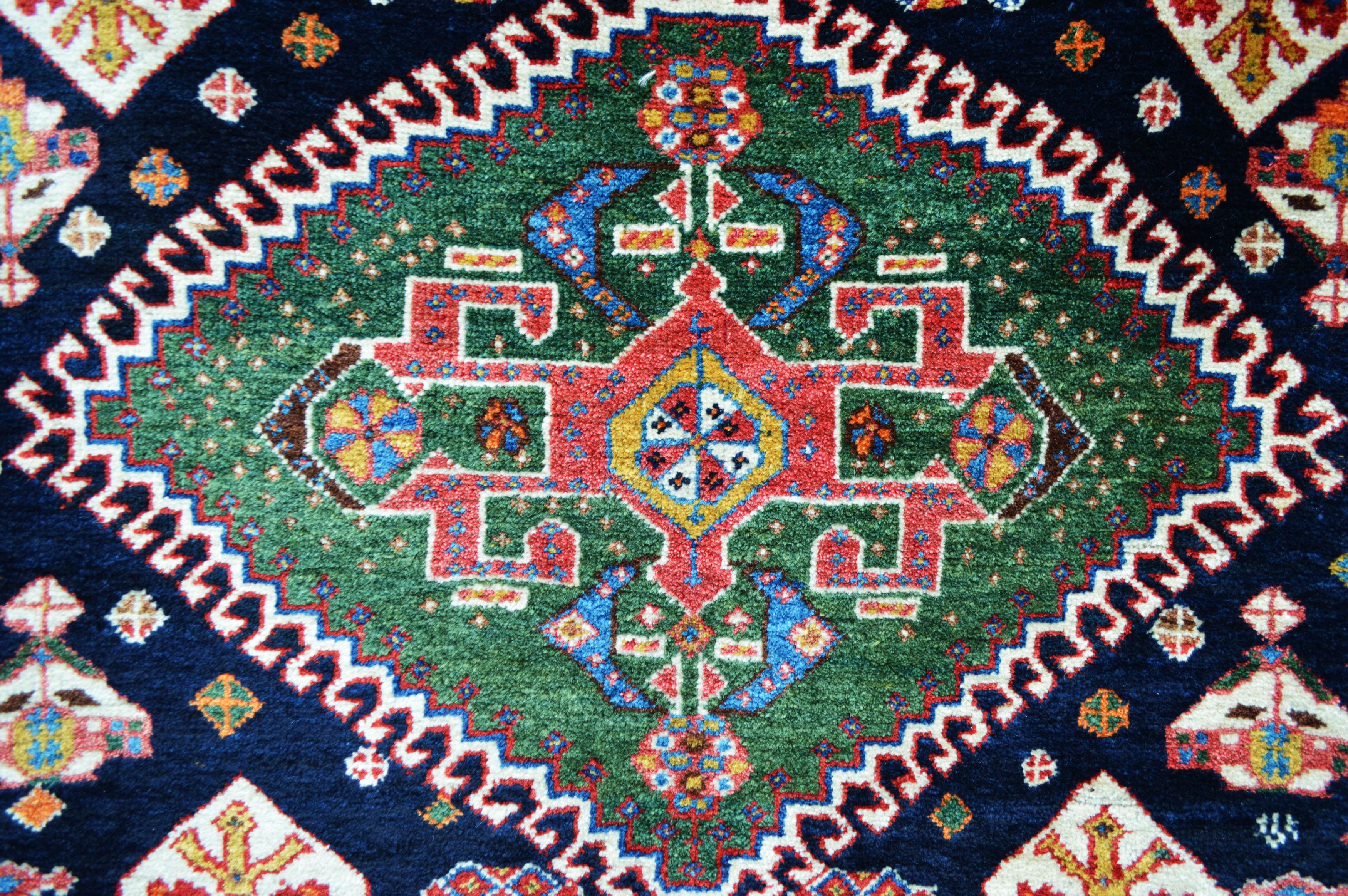 to Brian MacDonald Antique Rugs & Carpets