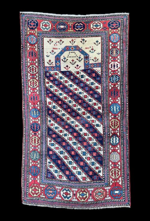 antique prayerrug gendje eastern caucasus