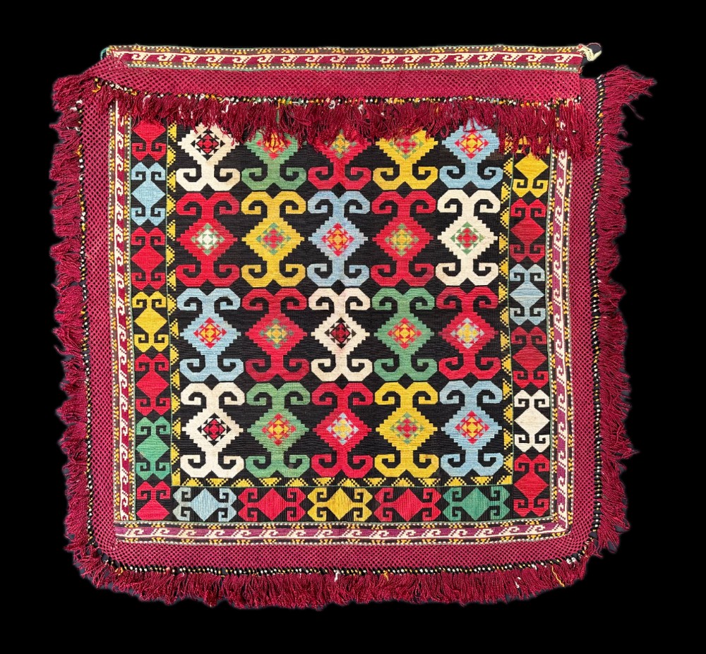 antique at torba ilgich lakai uzbek tribes shakrisabz uzbekistan central asia