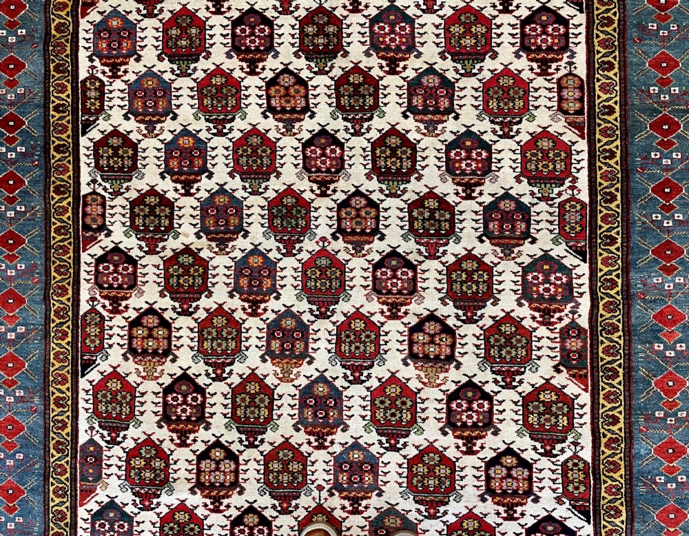 antique corridor carpet loribakhtiari tribes the chahar mahal west persia